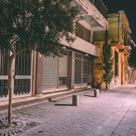 Cozy Flat City Center Nikosia Bagian luar foto