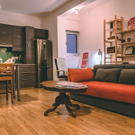 Cozy Flat City Center Nikosia Bagian luar foto