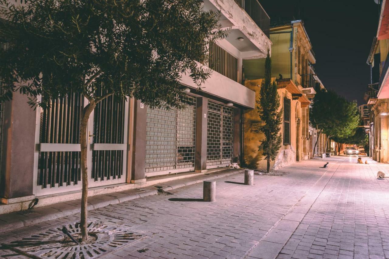 Cozy Flat City Center Nikosia Bagian luar foto