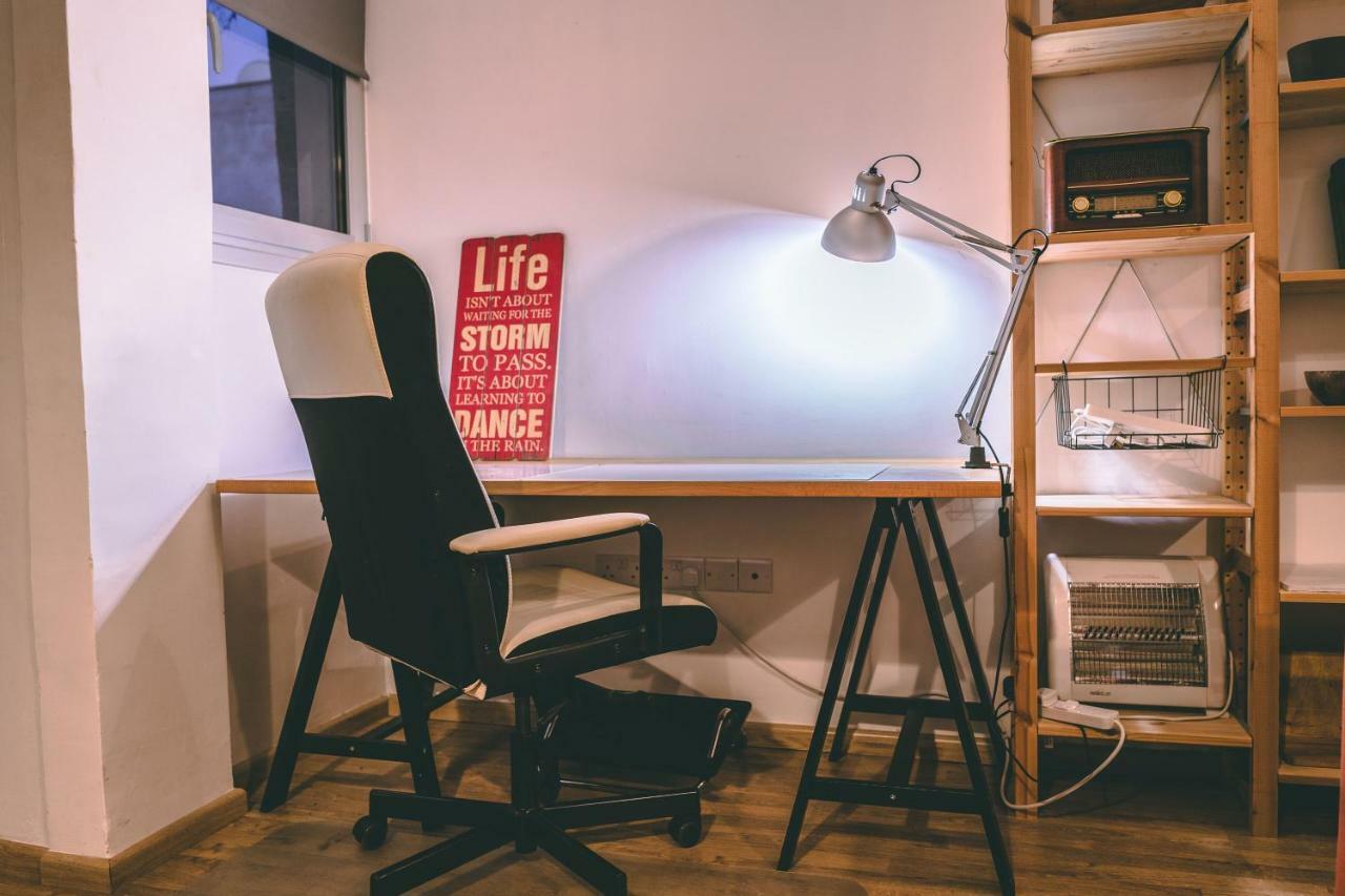 Cozy Flat City Center Nikosia Bagian luar foto